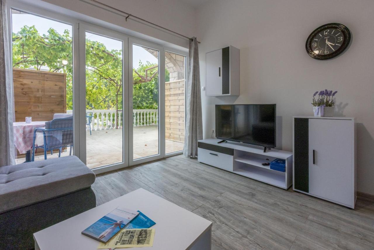 Apartments Ankica Crikvenica Exterior photo